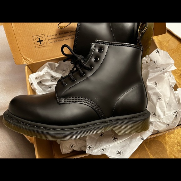 Dr. Martens AirWalker boots Women 7 - Picture 4 of 10
